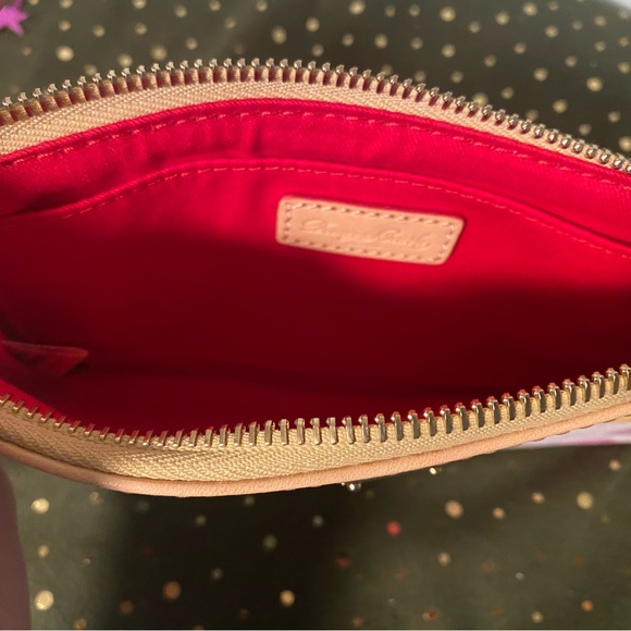 EUC Dooney & Bourke Cupcakes Wristlet - Picture 4 of 5